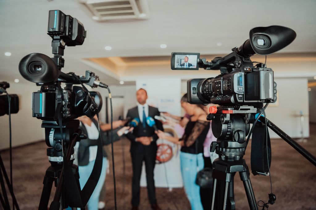 Journalism Work Experience Uk Year 12 Internships